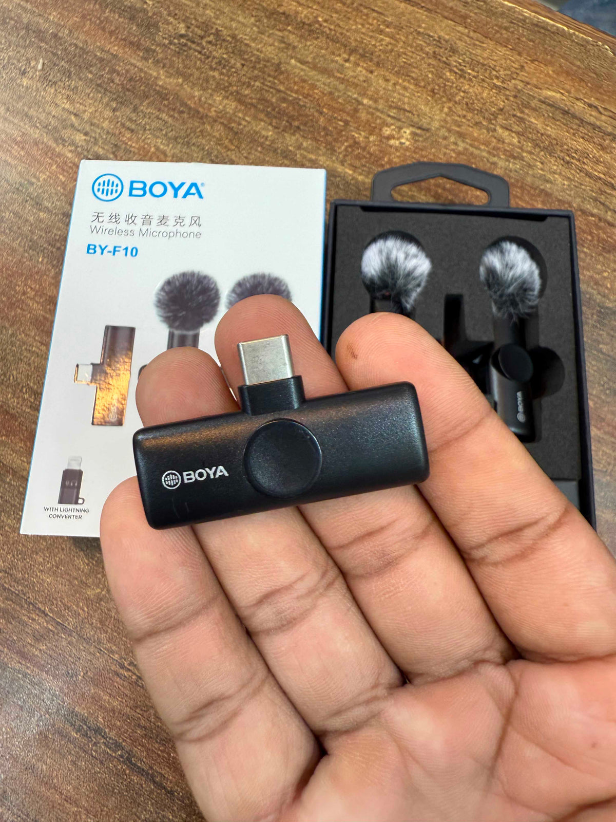 BOYA BY-F10 2.4GHz Wireless Lavalier Microphone for Android USB-C Devices – Noise Cancelling, Plug & Play, 50m Range, 9h Battery* (With IPhone Connector) (C)